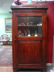 Покупка старинная антикварная мебель под реставрацию